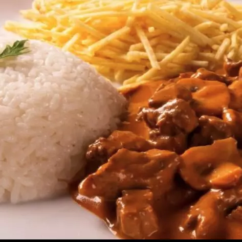 Estrogonofe de Carne