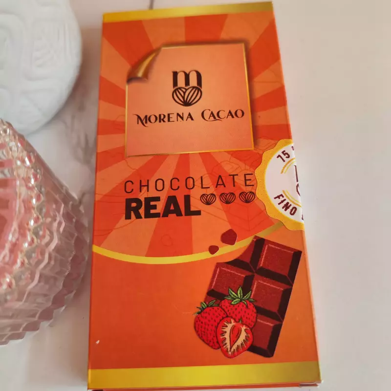 BARRA DE CHOCOLATE 75% CON FRESAS