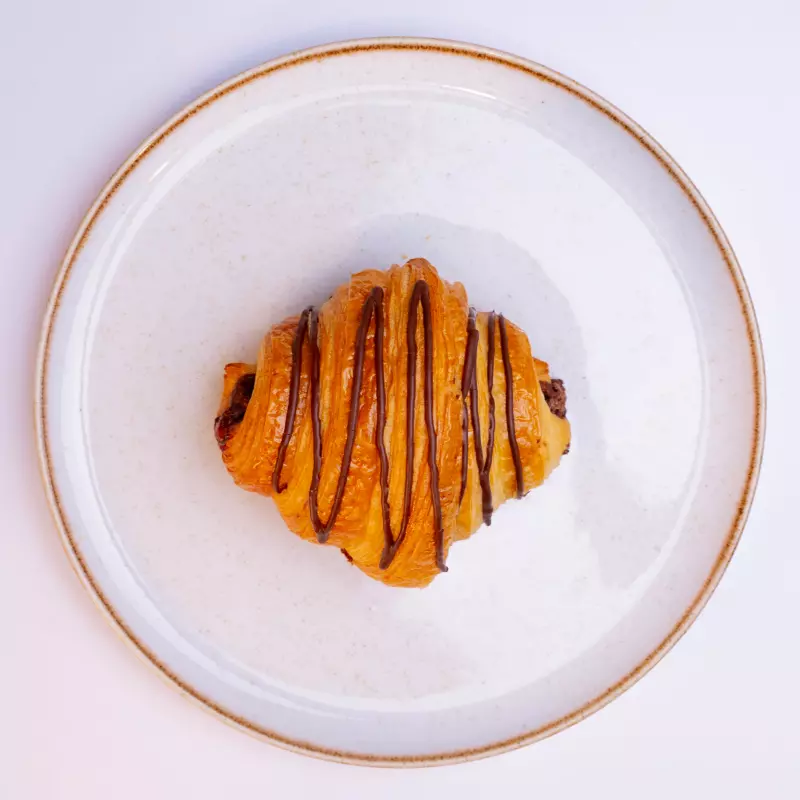 Croissant de nutella y chocolate