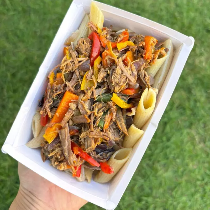 Penne com Carne louca