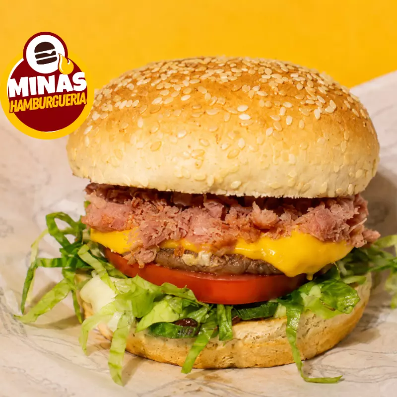 Cheddar Bacon Burger