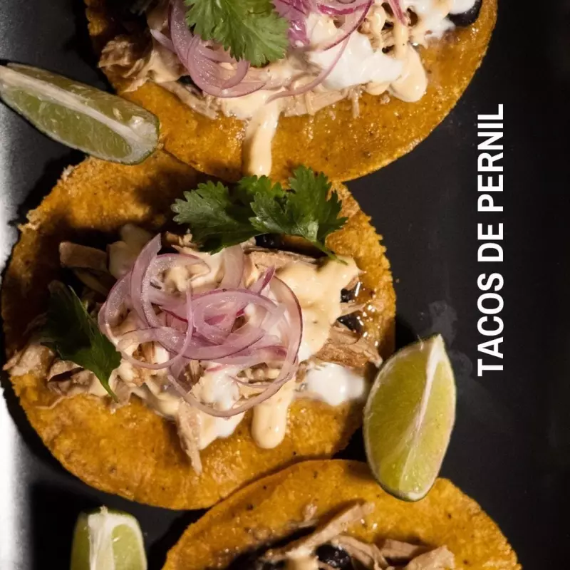 TACOS DE CERDO