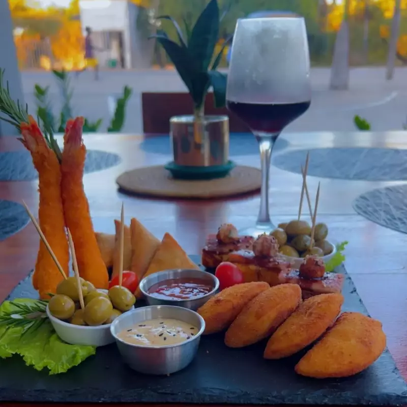 Combo de aperitivos para 2/4 pessoas