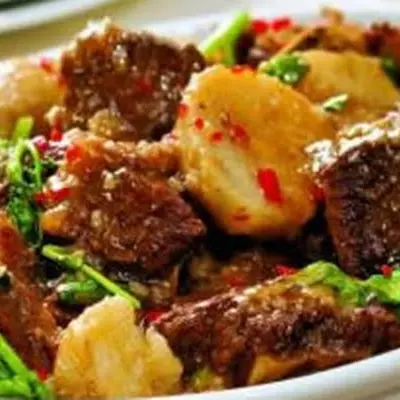 COSTELA BOVINA C/BATATA