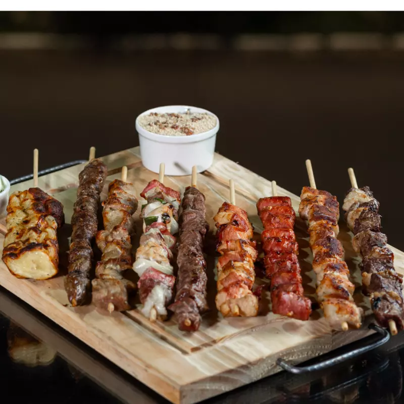 ESPETINHO LINGUIÇA MIGNON