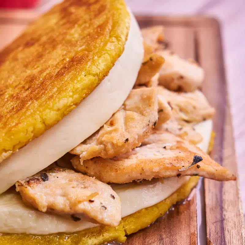 CACHAPA CON PECHUGA DE POLLO