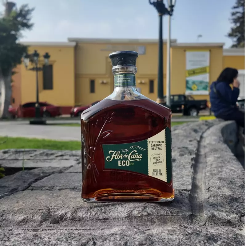 Flor de Caña Eco 15 Años