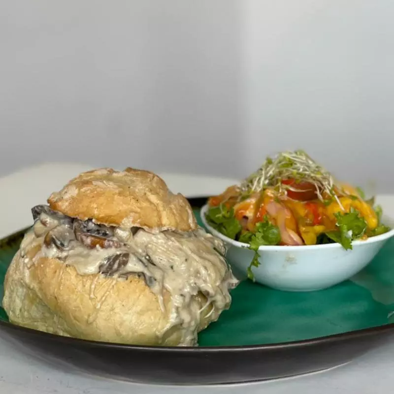 Pan Mítico 4x4/ mythical bread bowl