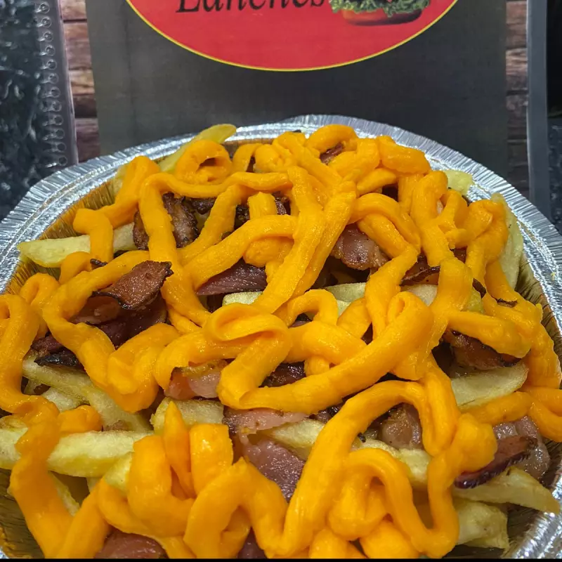 Fritas Grande com cheddar e bacon