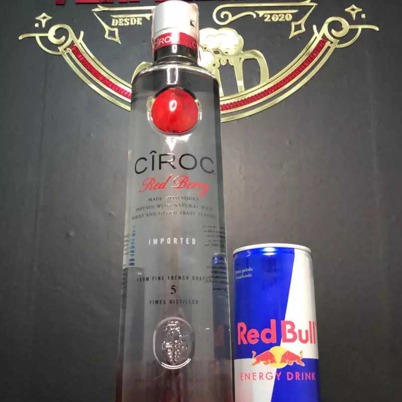 Combo Ciroc c/ Redbull