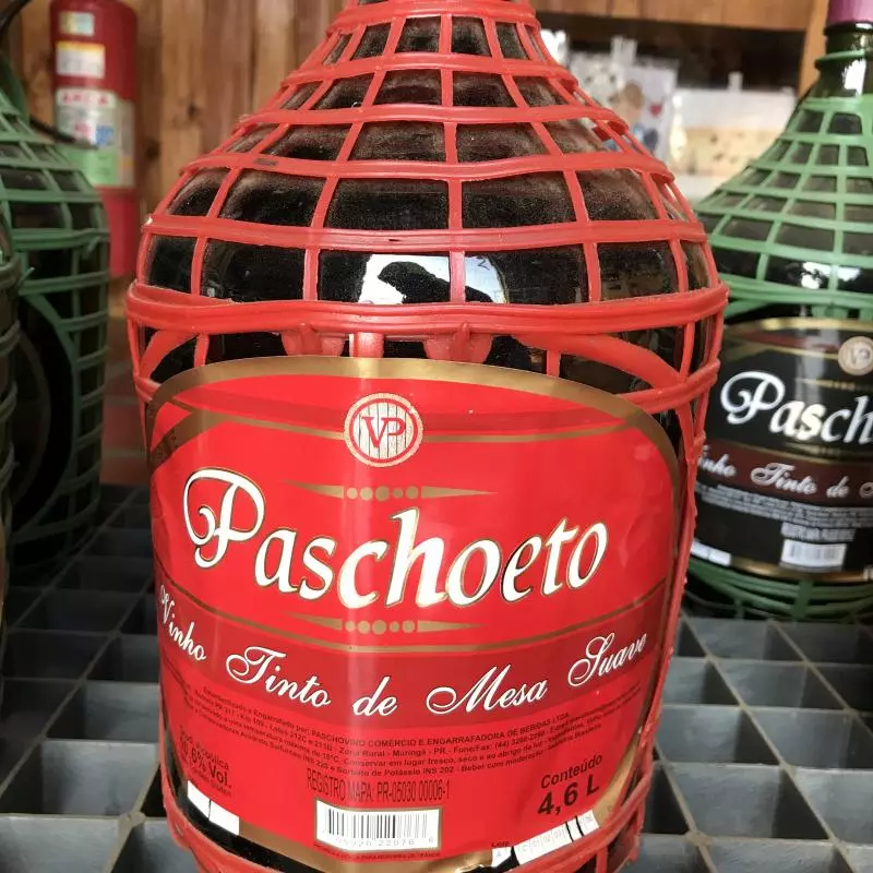 Vinho Tinto de mesa Suave