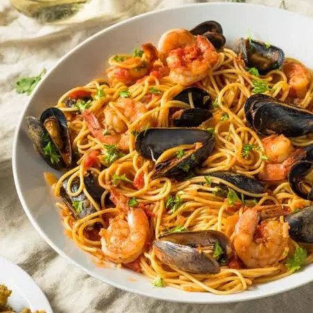 Pasta Marinera Al Pomodoro