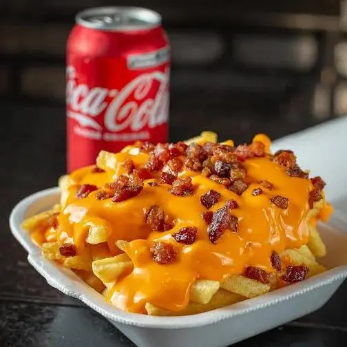COMBO BATATA CHEDDAR E BACON + REFRI
