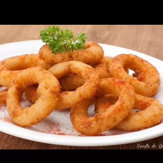 Porção de anel de cebola