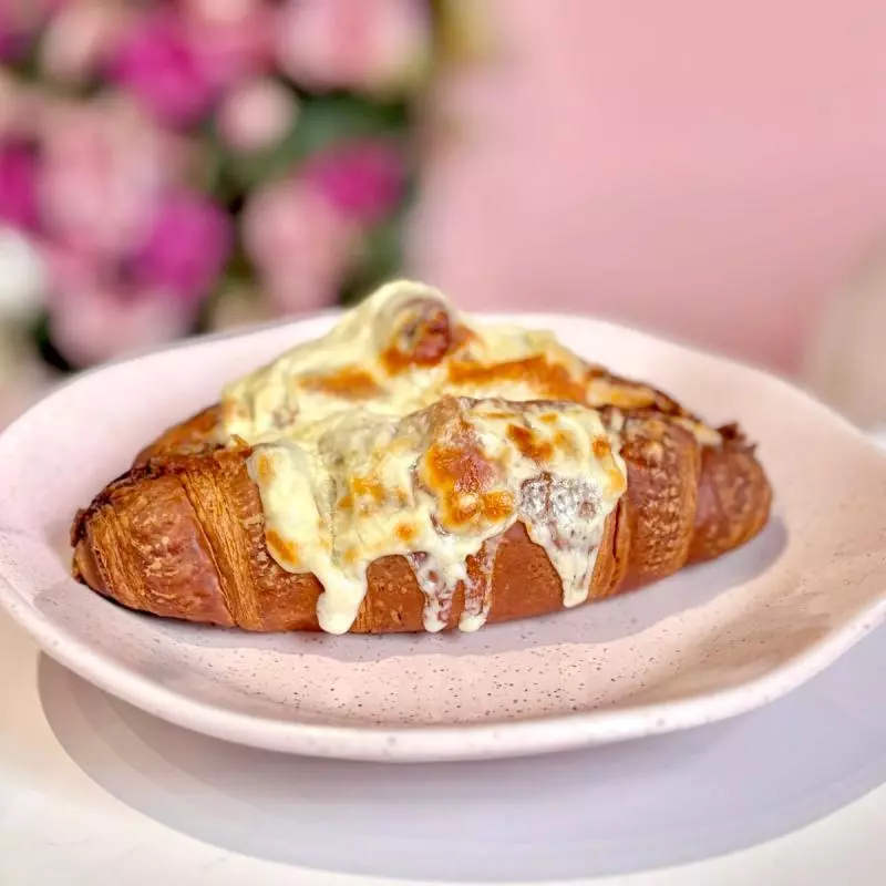 CROISSANT DE CARNE DE PANELA
