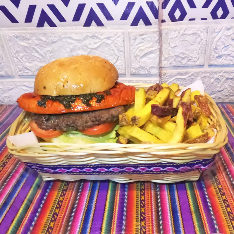 Burger La Parrillera