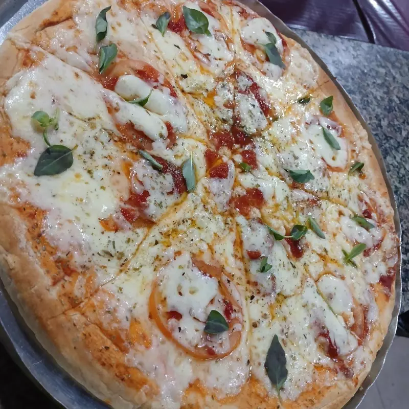 Pizza G  Margarita + Pet