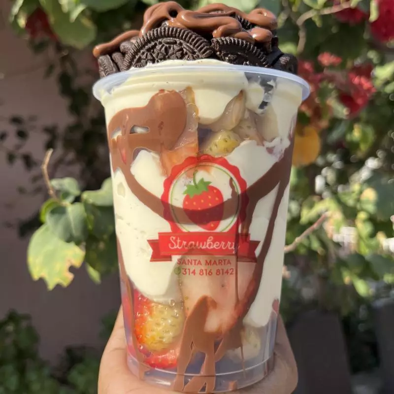 Tradicional con oreo y salsa jet 16 onz