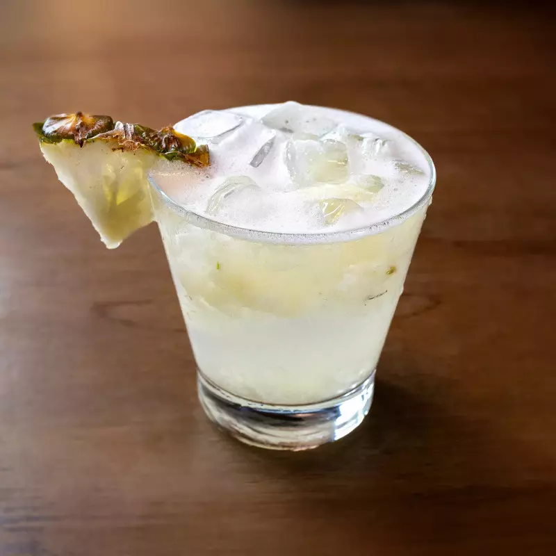 Caipirinha de Abacaxi