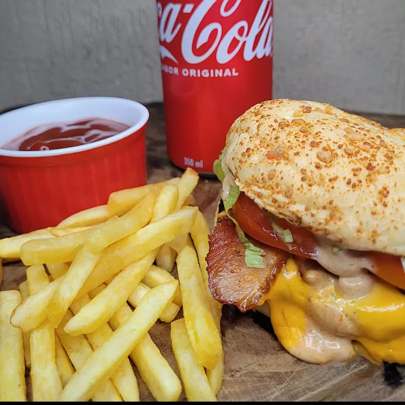 SUPREME BACON + FRITAS