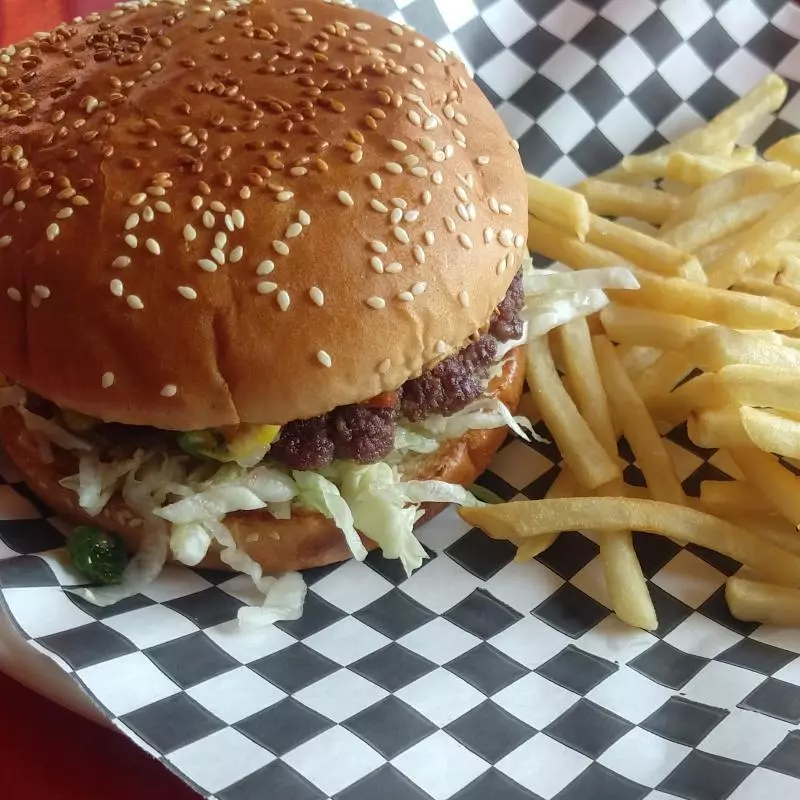 spicy burger C/papas🌶🌶🔥🔥