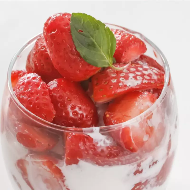 Fresas con crema CHICAS