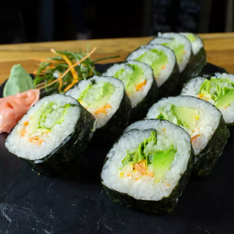 VEGETARIANO ROLL(copy)