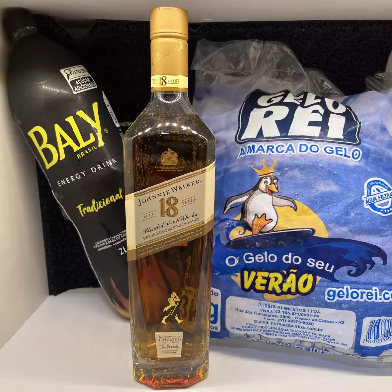 Combo Johnnie Walker 1L 18 anos