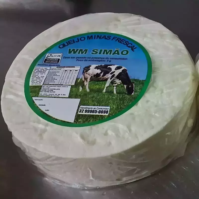 Queijo Minas Frescal 900 g (Marli)