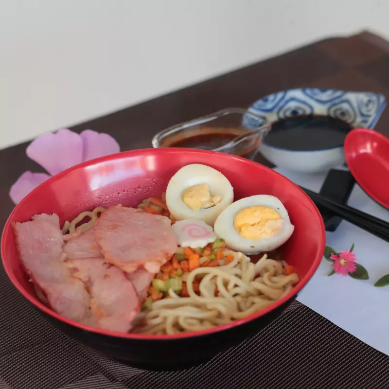 Ramen Tocino