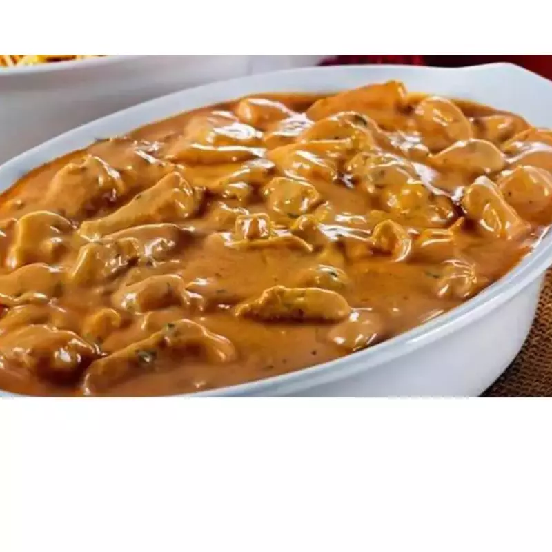 STROGONOFF DE CARNE