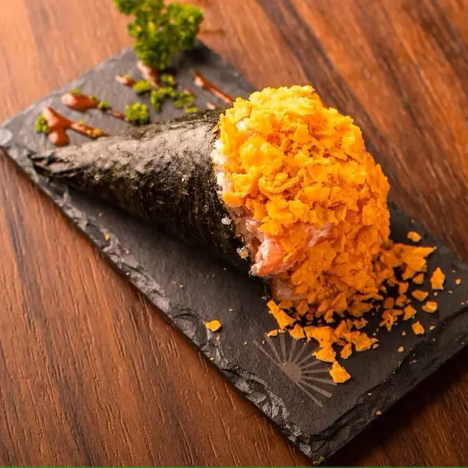 Temaki Salmão Crú Doritos