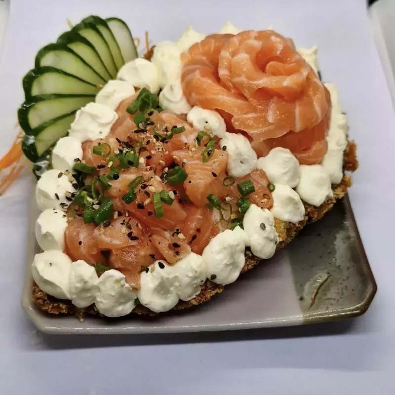 OVO SUSHI SALMÃO