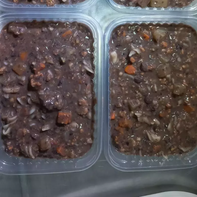 Minestra com cabelo de anjo