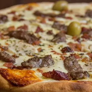 PIZZAS 20 CM NO PRATO