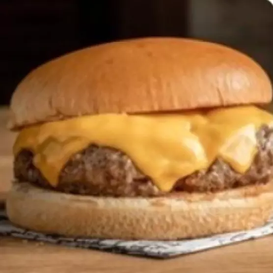 Cheese burguer + Batata