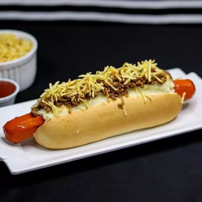 HOT DOG SIMPLES COM PURÊ DE CARNE