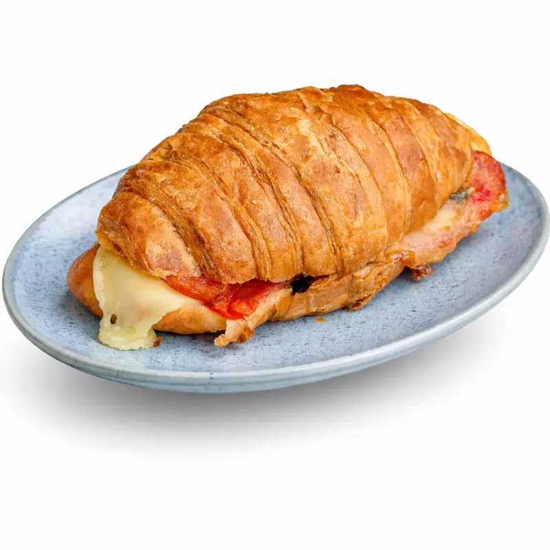 Croissant Caprese