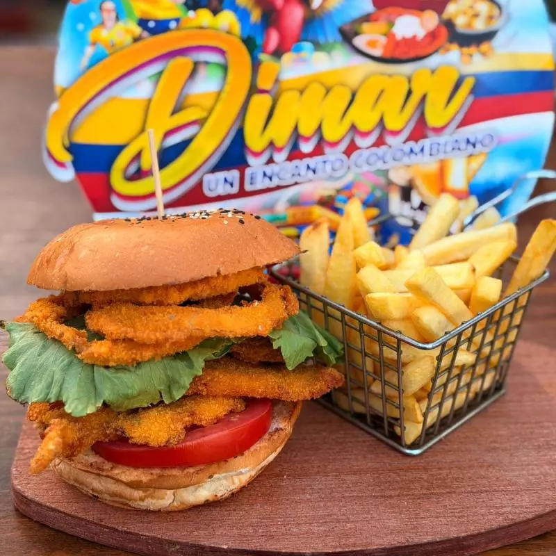 Brosty Burguer + Papas Fritas