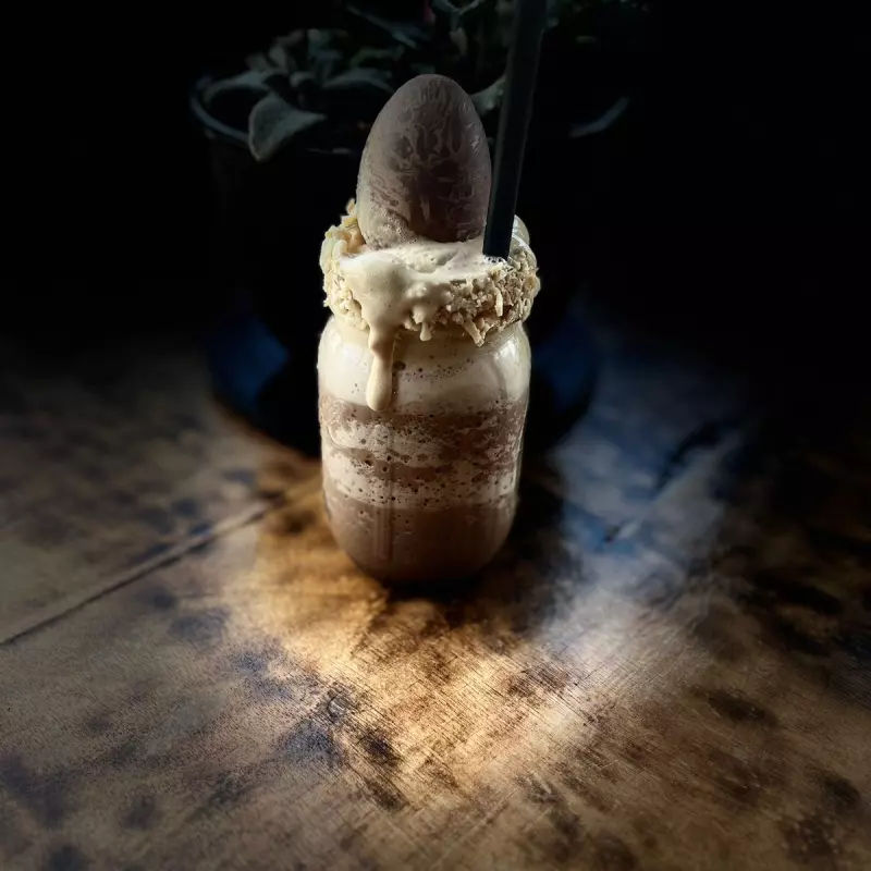 Frappé Kinder Huevo Jolons