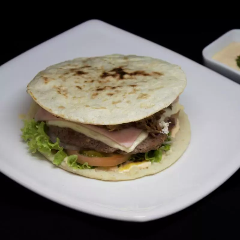 AreBurguer Ropa Vieja