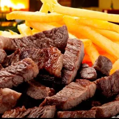 CONTRA FILÉ MATURATTA COM AIPIM FRITO