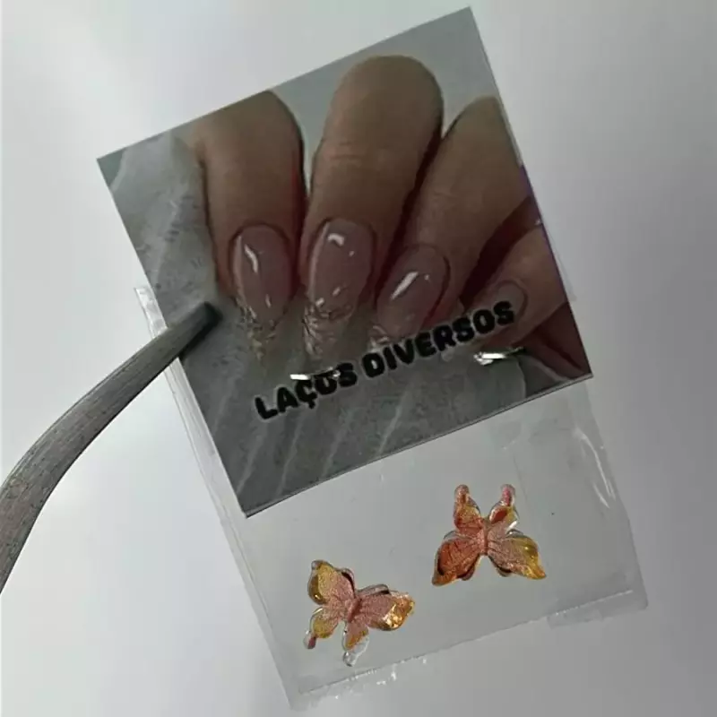 Par De Borboleta 3D N•37