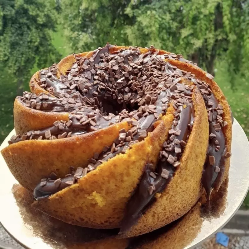 Bolo Simples com Cobertura