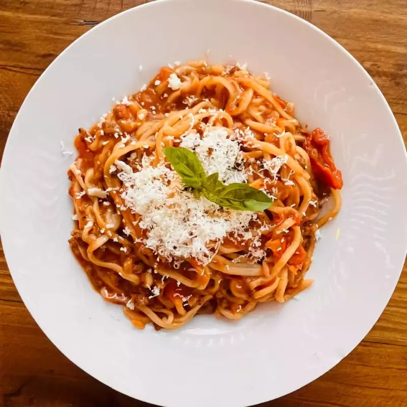 Spaghetti con Boloñesa