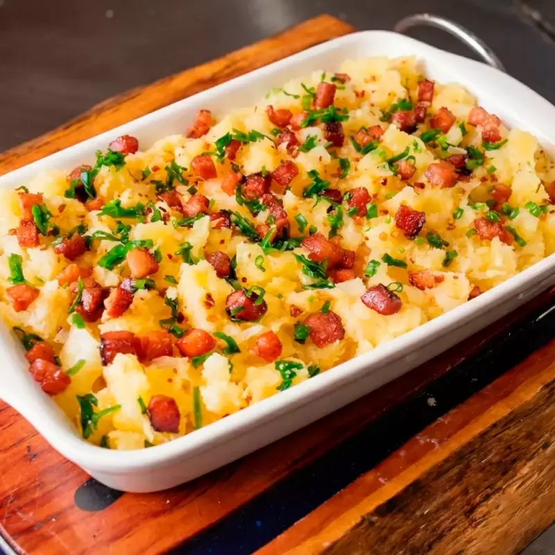 Mandioca com Bacon - 500g