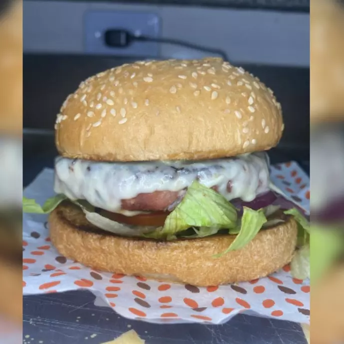 Hambúrguer de Linguiça