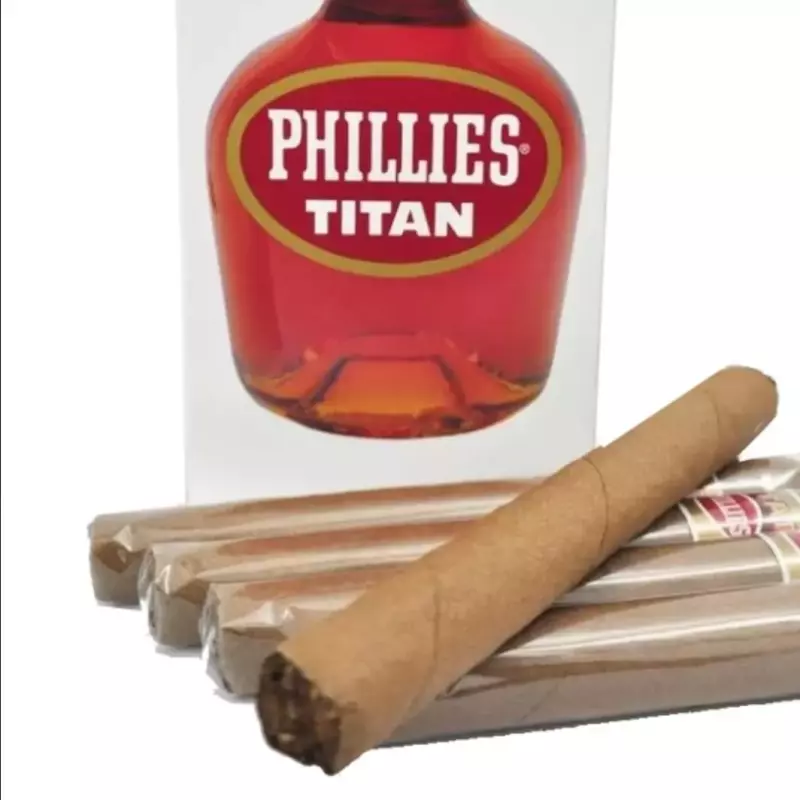 Charuto Phillies Titan Trad.