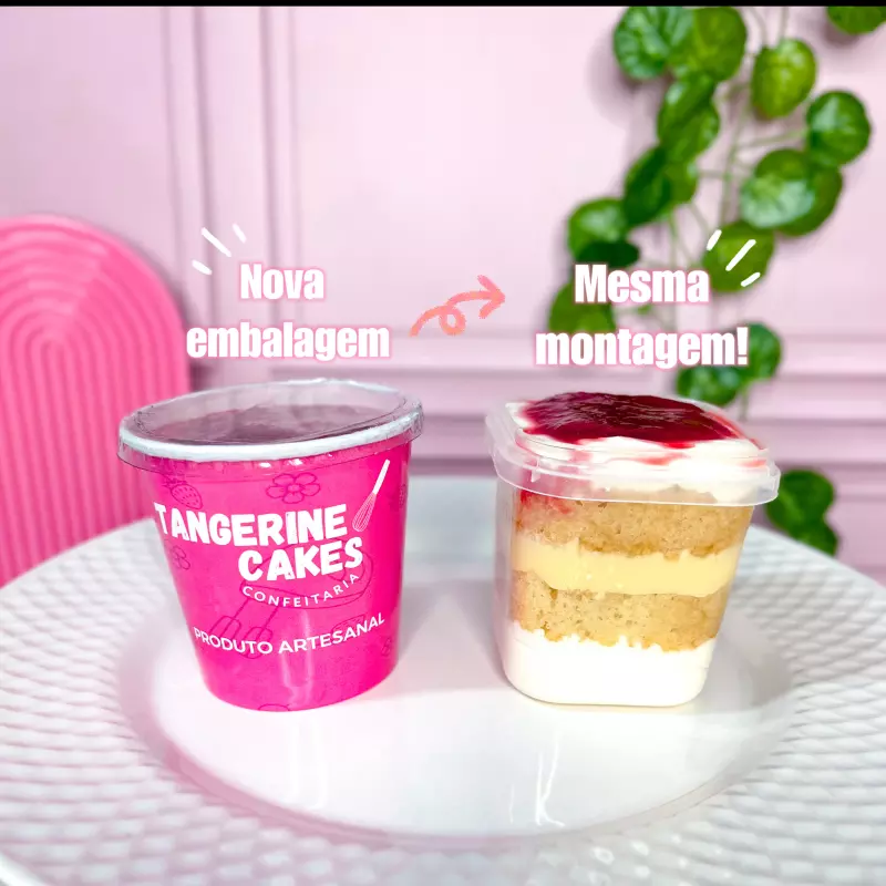 Ninho e geleia de morango