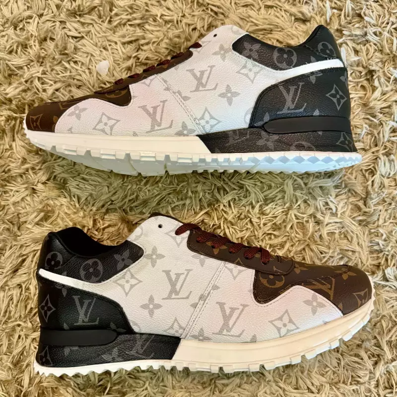 TENIS LOUIS VUITTON CLASSIC MONOGRAM